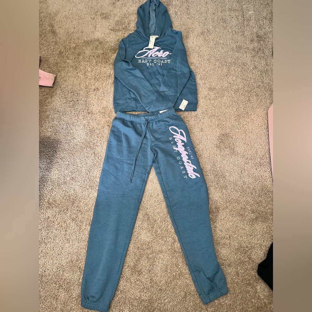Aero Blue Sweatshirt and Joggers Set